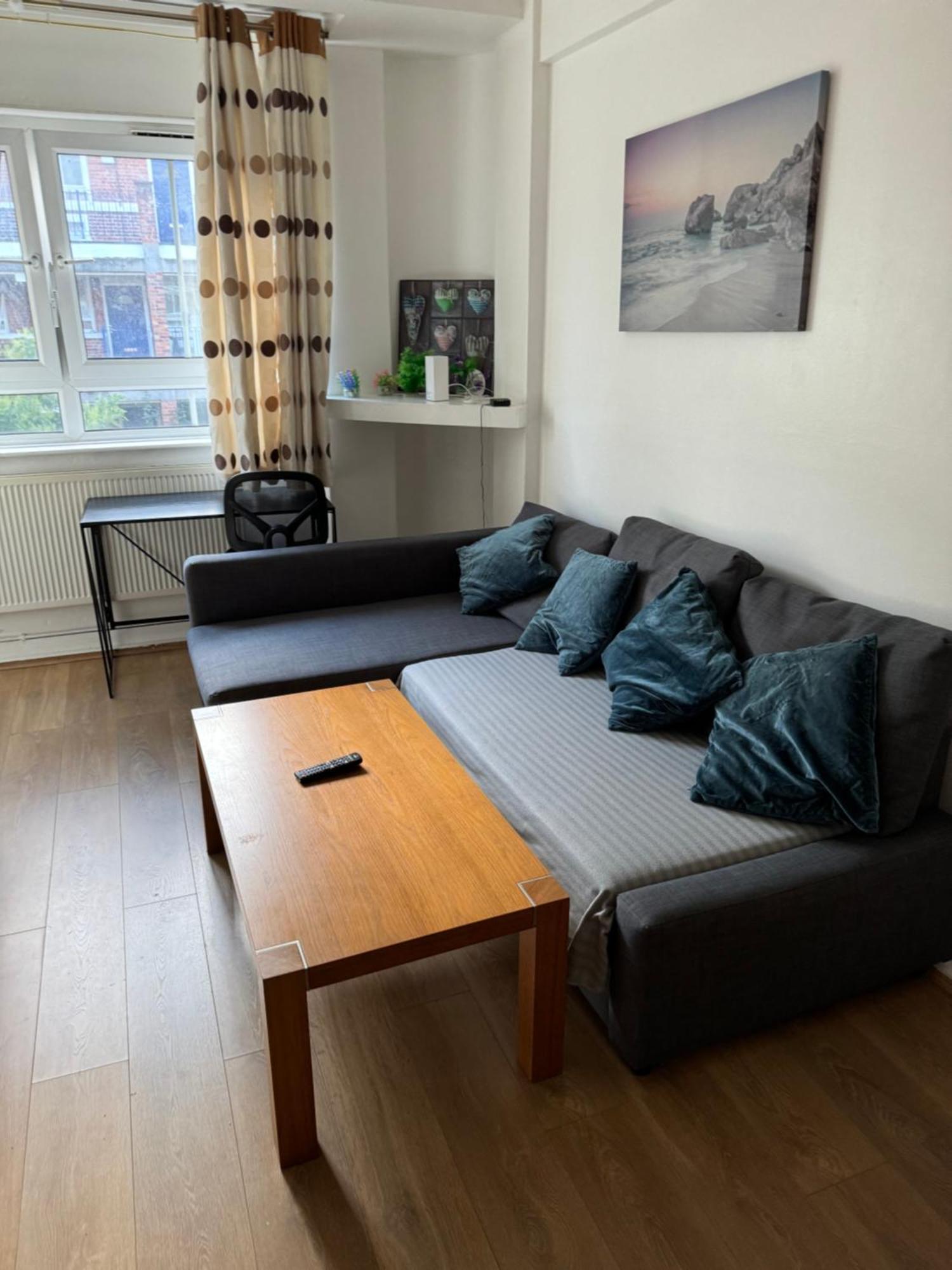 One Bedroom Apartment In Tower Bridge Road Лондон Екстериор снимка